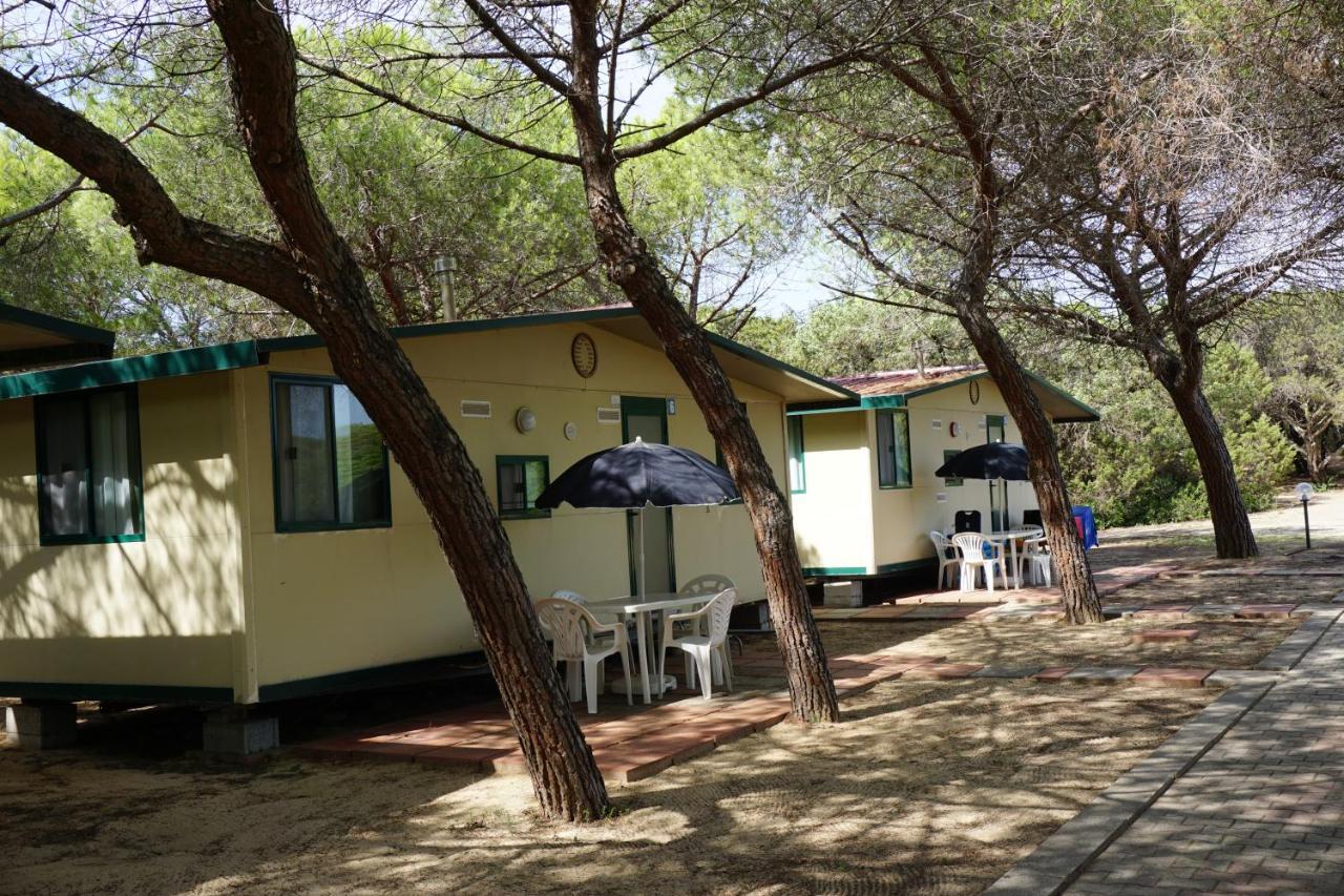 Camping Baia Paradiso Бадеси Экстерьер фото
