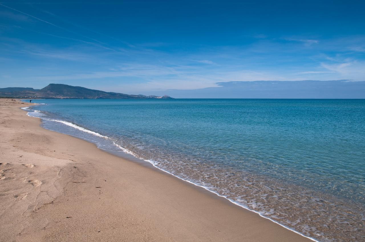 Camping Baia Paradiso Бадеси Экстерьер фото